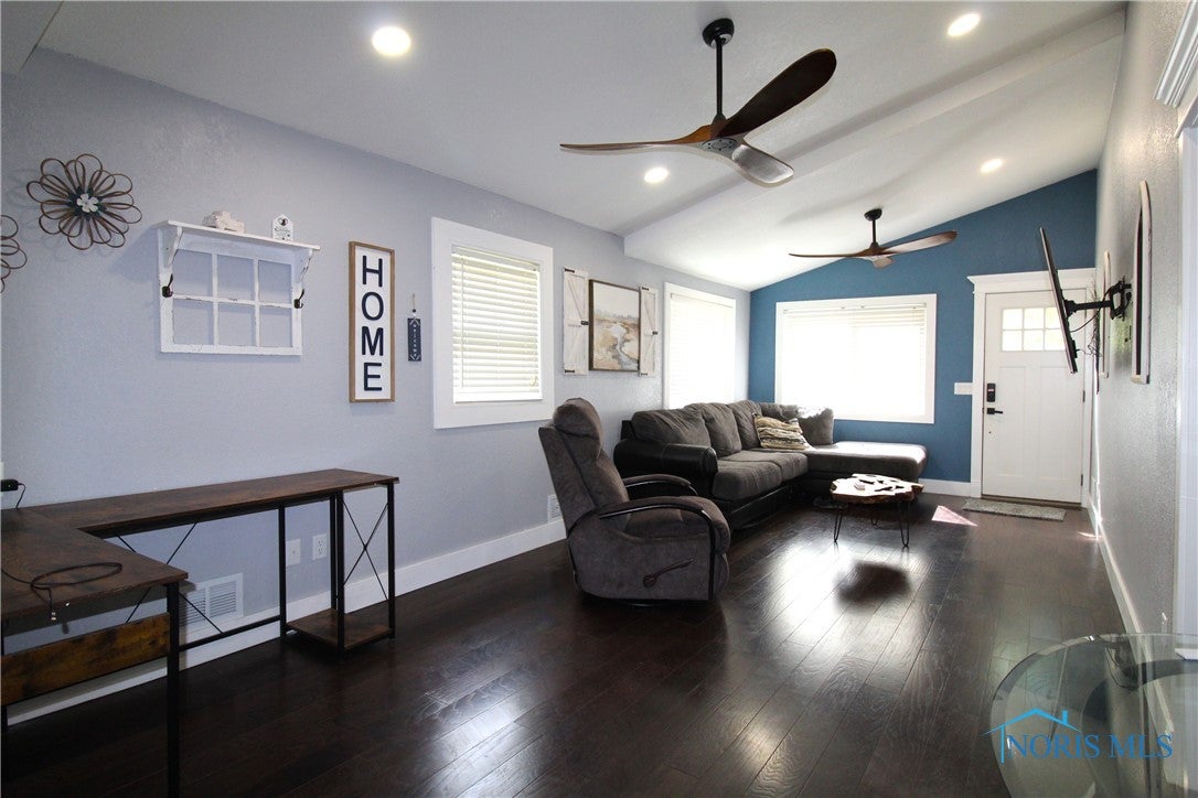 2763 North Downing Road Genoa, OH 43430 - Photo 6 of 32 Gallery Image 6