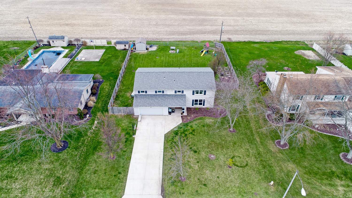 934 Waynesboro Road Decatur, IN 46733 - Photo 2 of 34