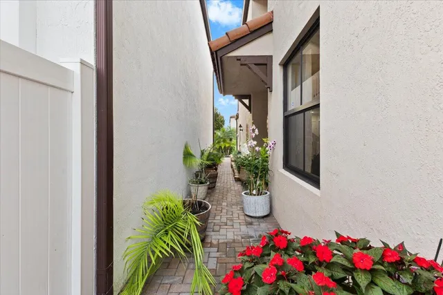 $539,900 | 3008 Hoptree Way, Riviera Beach, FL 33410