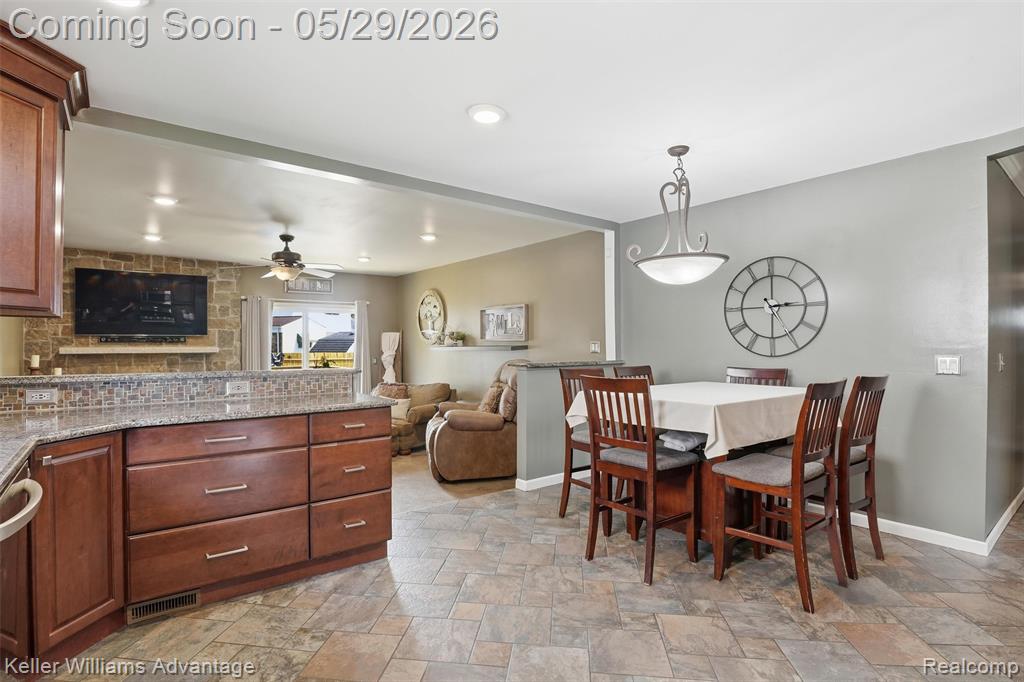 42505 Saltz Road Canton, MI 48187 - Photo 8 of 52