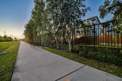 $799,500 | 520 Oxford Street, Unit F, Houston, TX 77007