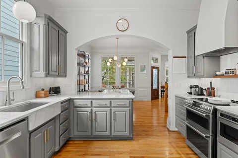 $799,500 | 520 Oxford Street, Unit F, Houston, TX 77007