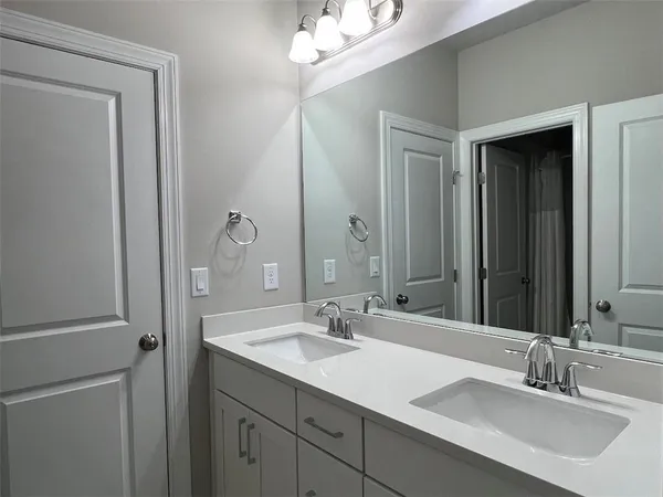$3,990 | 3864 Light Farms Way, Suwanee, GA 30024