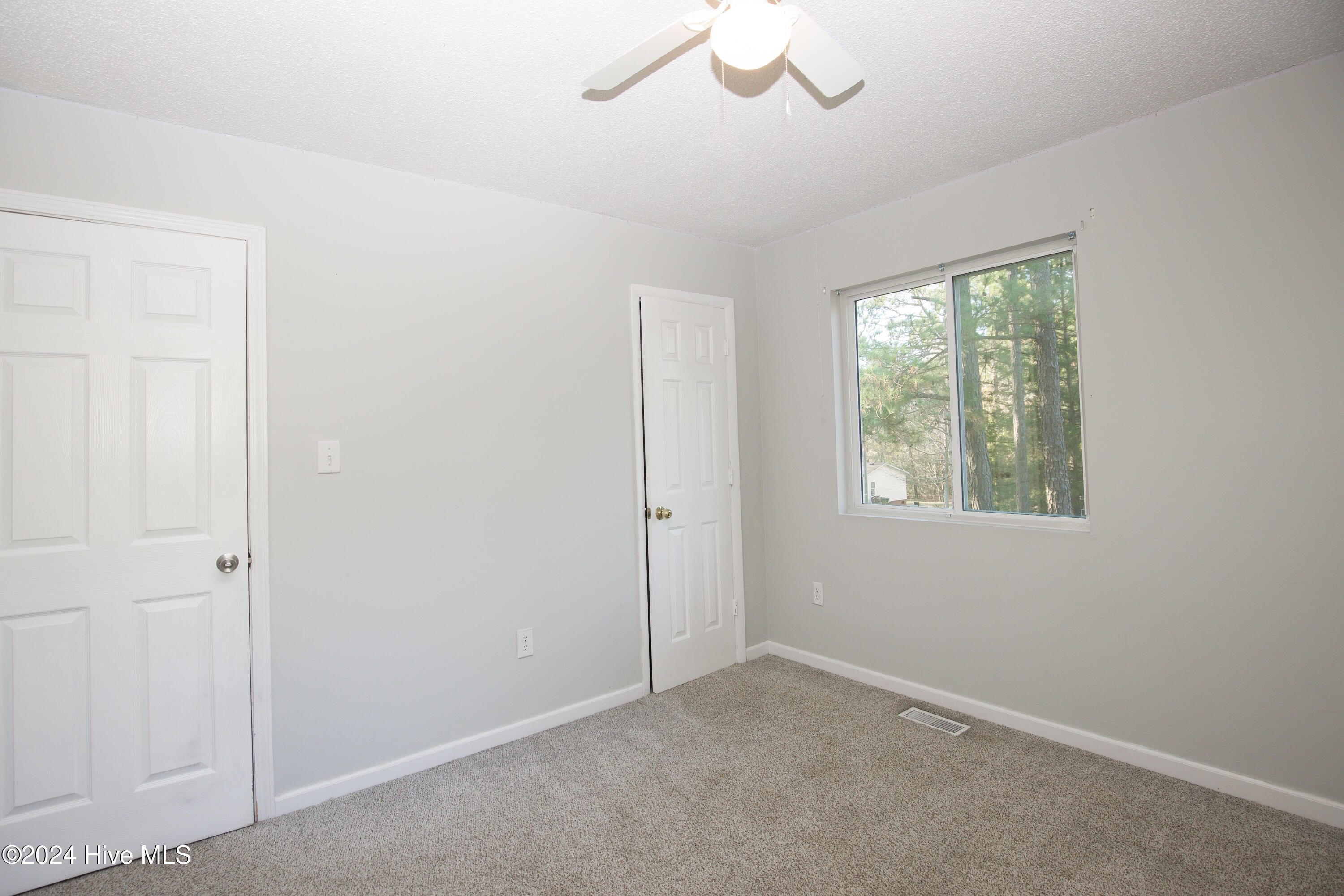 109 Meredith Street Aberdeen, NC 28315 - Photo 27 of 39 109 Meredith St-34