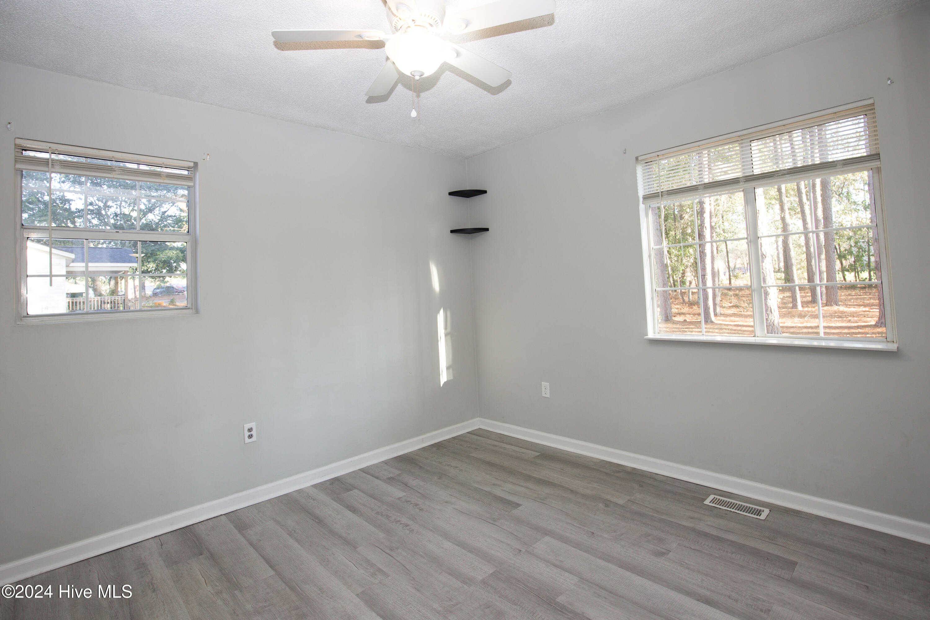 109 Meredith Street Aberdeen, NC 28315 - Photo 29 of 39 109 Meredith St-37
