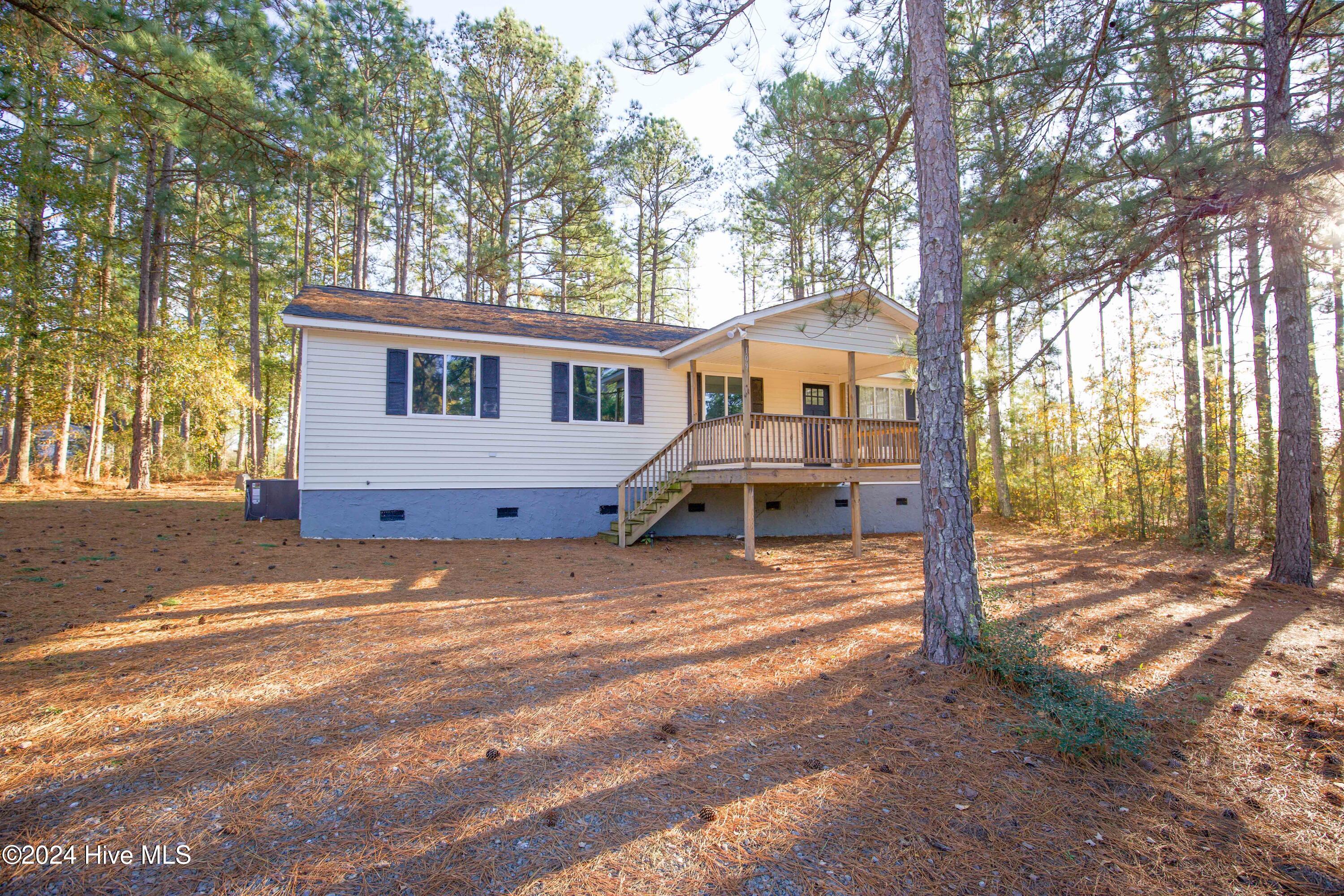 109 Meredith Street Aberdeen, NC 28315 - Photo 35 of 39 109 Meredith St-2