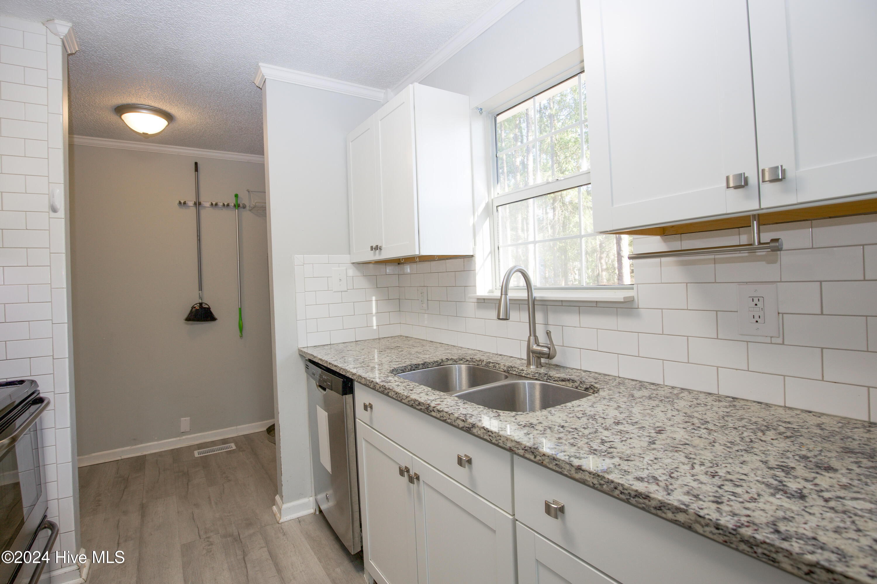 109 Meredith Street Aberdeen, NC 28315 - Photo 10 of 39 109 Meredith St-17