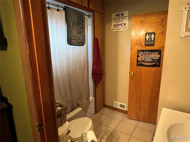 $123,900 | 208 Henrietta Street, Gillespie, IL 62033