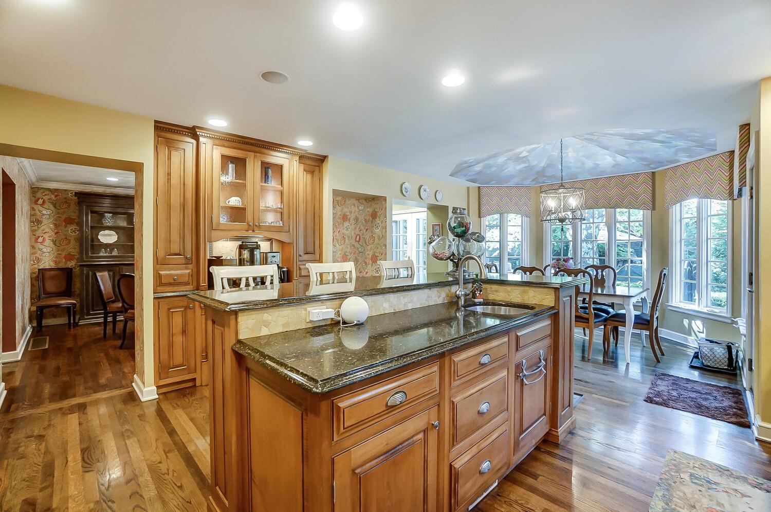 2115 Waltham Road Columbus, OH 43212 - Photo 13 of 49 Kitchen