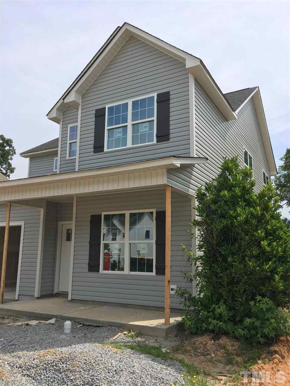 2520 Quarry Ridge Lane Raleigh, NC 27610 - Photo 2 of 12 a front view of a house