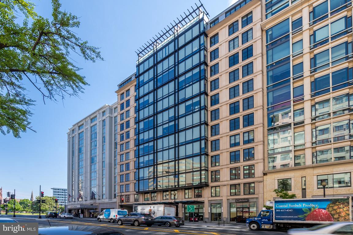 1133 14th Street Northwest, Unit 203 Washington, DC 20005 - Photo 3 of 25