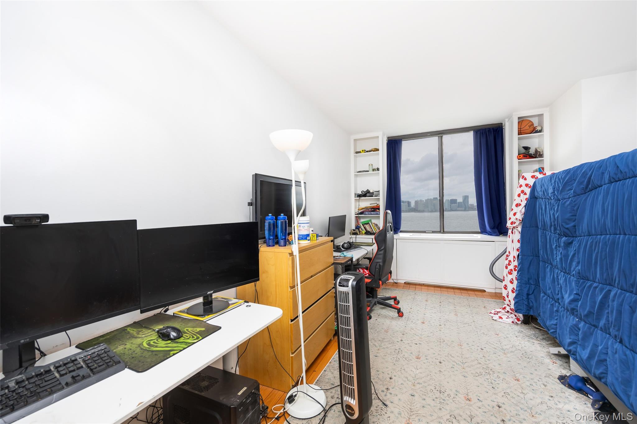 380 Rector Place, Unit 7A Manhattan, NY 10280 - Photo 9 of 19 View of office