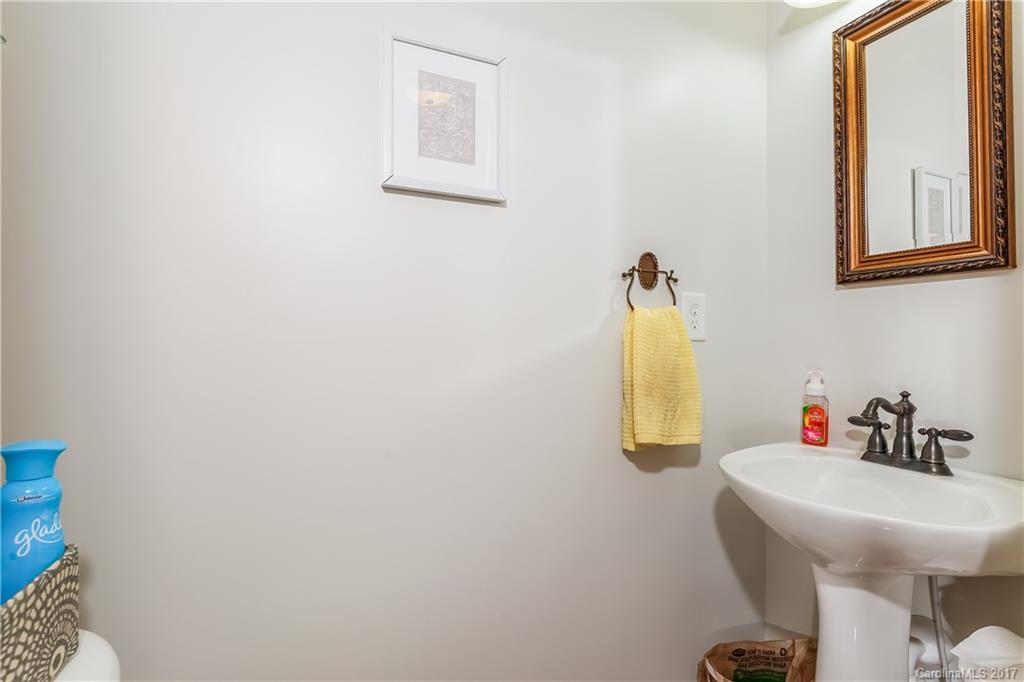 4972 Prosperity Ridge Road Charlotte, NC 28269 - Photo 15 of 24 Gallery Image 15