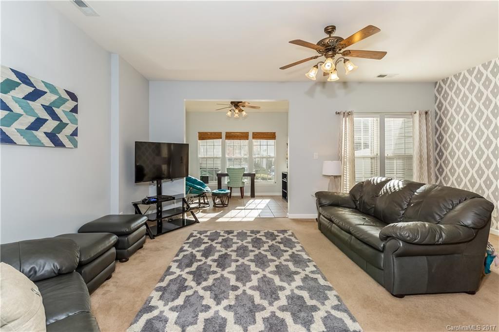 4972 Prosperity Ridge Road Charlotte, NC 28269 - Photo 6 of 24 Gallery Image 6