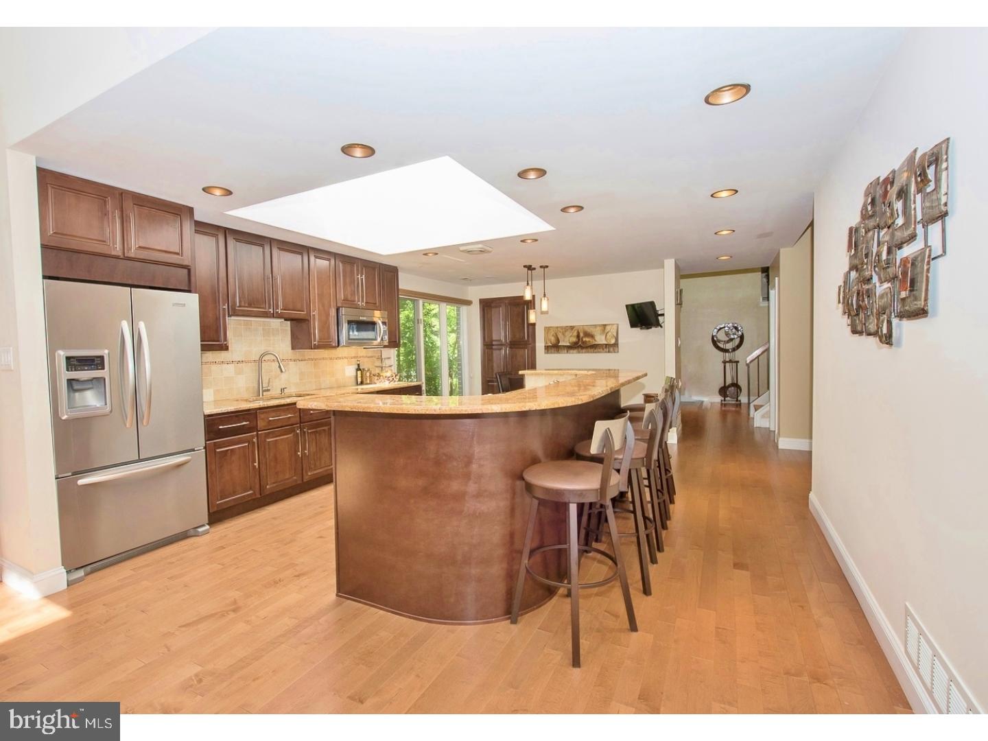 1125 Hollow Road Narberth, PA 19072 - Photo 7 of 20