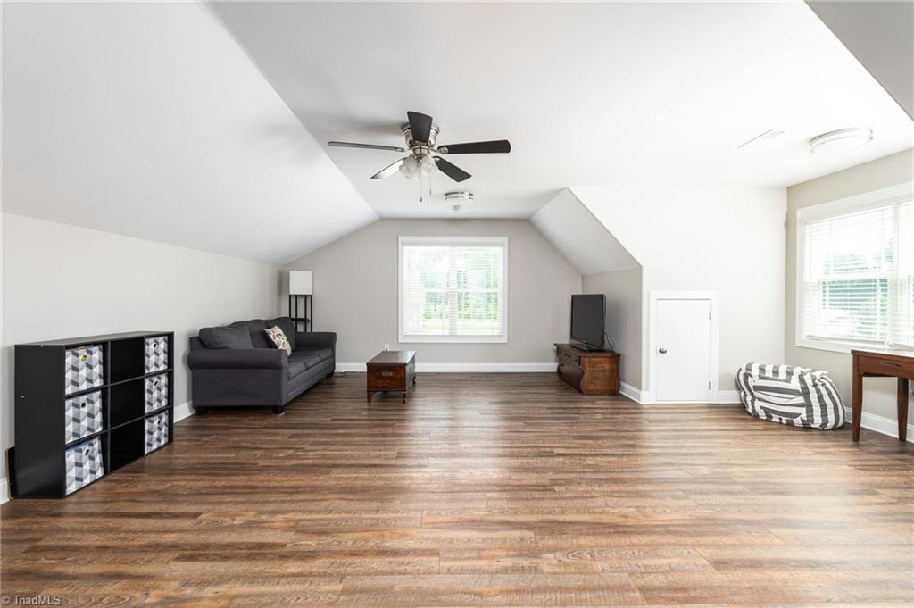 234 Black Farm Road Thomasville, NC 27360 - Photo 16 of 29