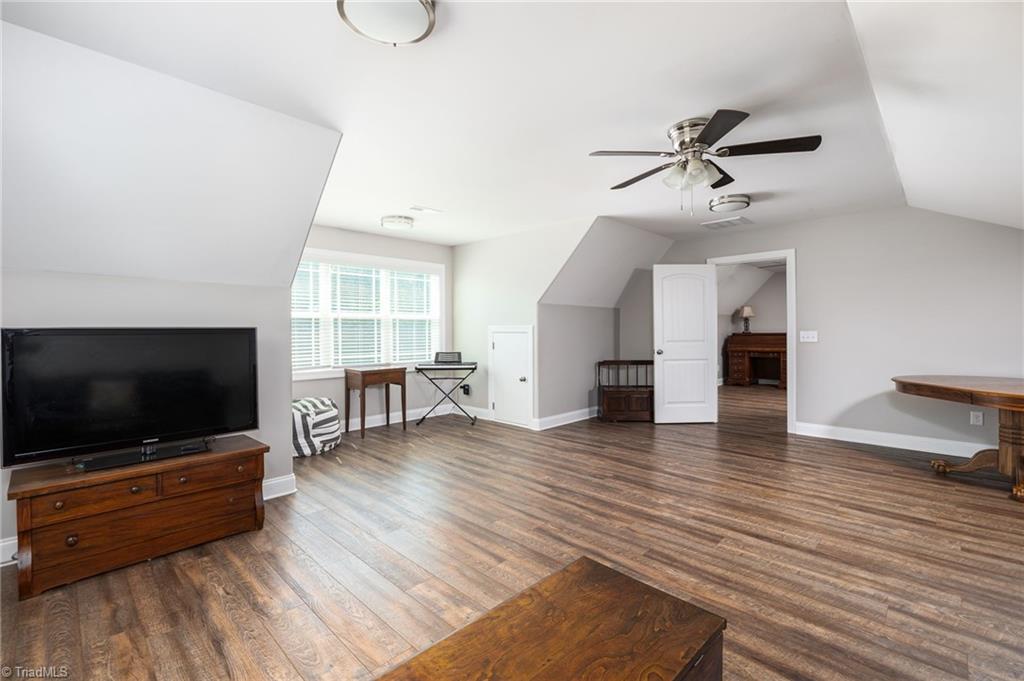 234 Black Farm Road Thomasville, NC 27360 - Photo 17 of 29