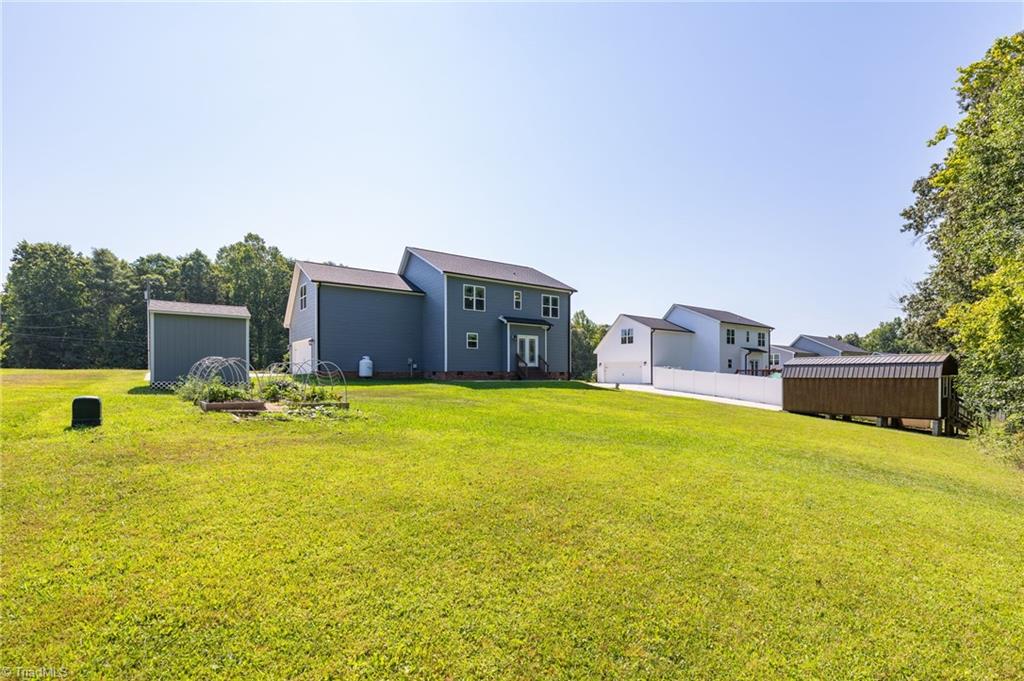 234 Black Farm Road Thomasville, NC 27360 - Photo 24 of 29