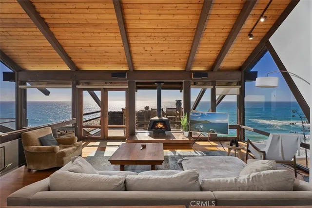 $9,495,000 | 31995 Coast Highway, Laguna Beach, CA 92651