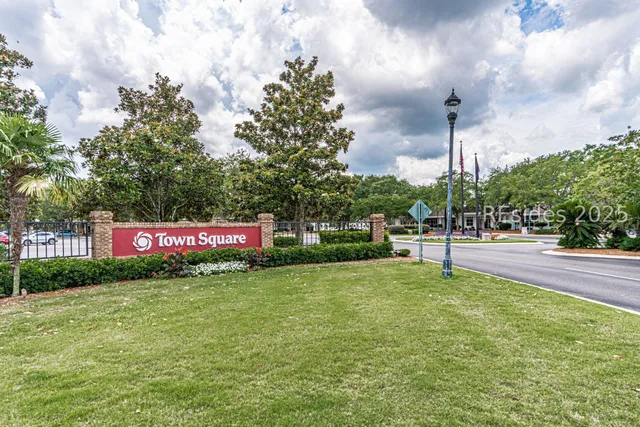 $465,000 | 1431 Dreamscape Drive, Bluffton, SC 29909