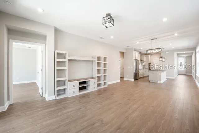 $465,000 | 1431 Dreamscape Drive, Bluffton, SC 29909