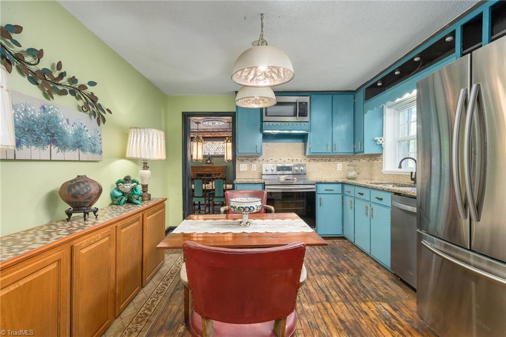 238 Maple Street King, NC 27021 - Photo 5 of 50 Gallery Image 5