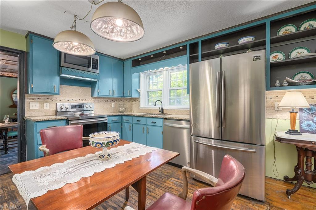 238 Maple Street King, NC 27021 - Photo 6 of 50 Gallery Image 6
