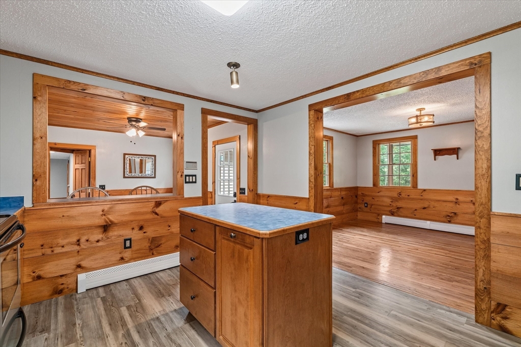 481 Hubbardston Road Templeton, MA 01468 - Photo 12 of 42