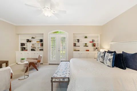 $800,000 | 7416 Kelving Street, Houston, TX 77030