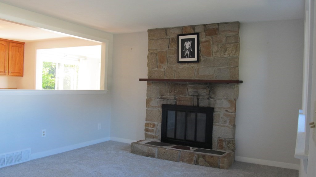 20 Old Bolton Road Hudson, MA 01749 - Photo 4 of 27 Gallery Image 4