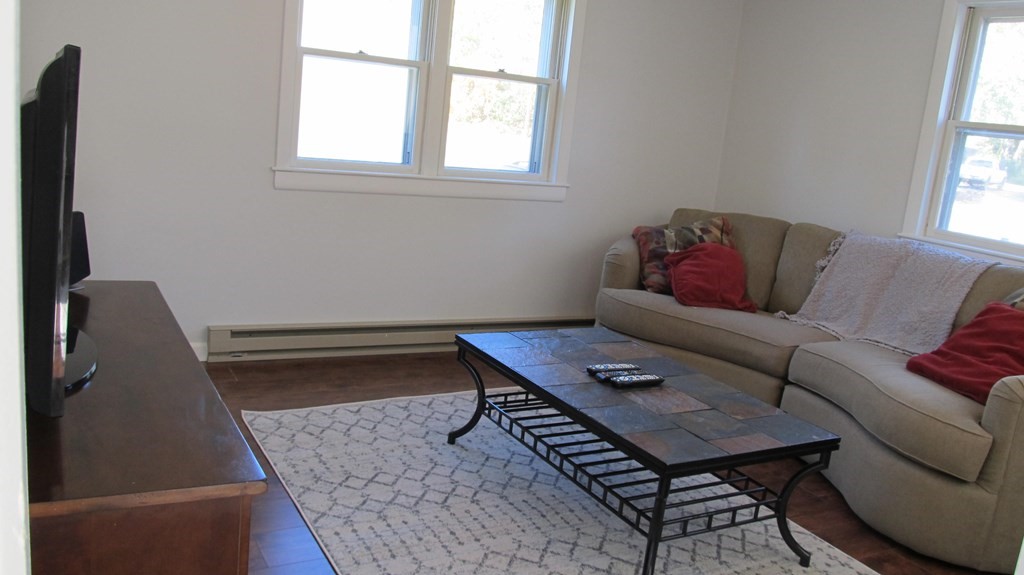 20 Old Bolton Road Hudson, MA 01749 - Photo 9 of 27 Gallery Image 9
