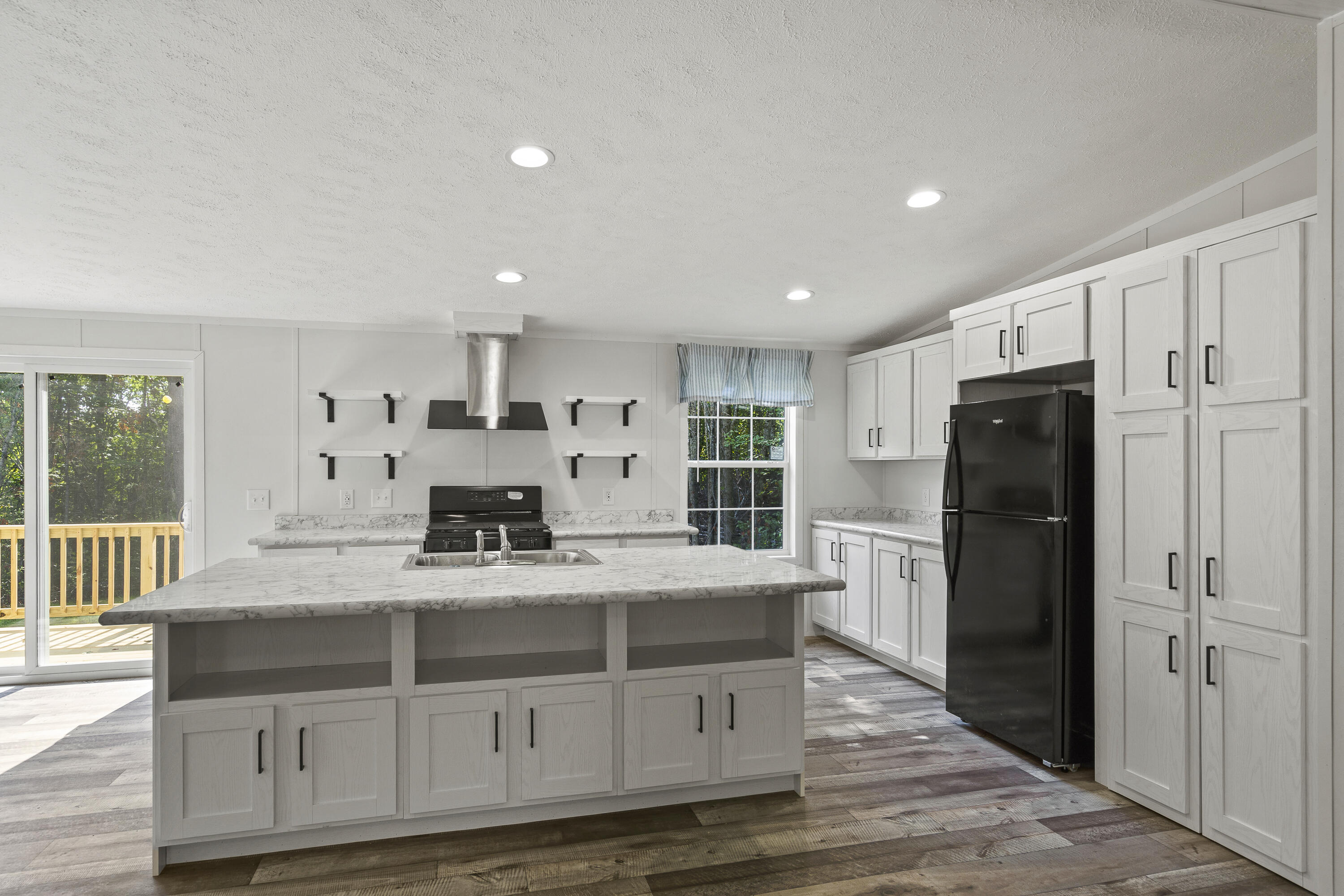 78 Hillcrest Dr Extension Chelsea, ME 04330 - Photo 2 of 37 Kitchen 2