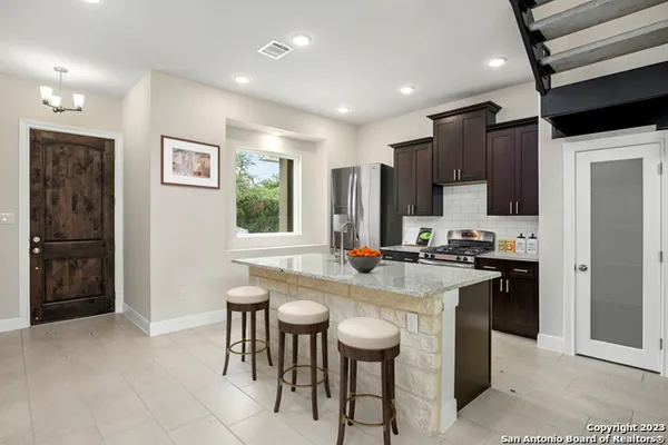 $1,540 | 529 Lone Shadow, Unit A, Spring Branch, TX 78070