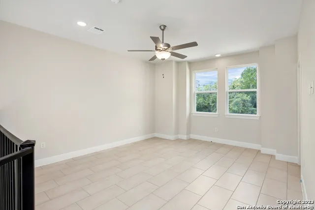 $1,525 | 529 Lone Shadow, Unit A, Spring Branch, TX 78070