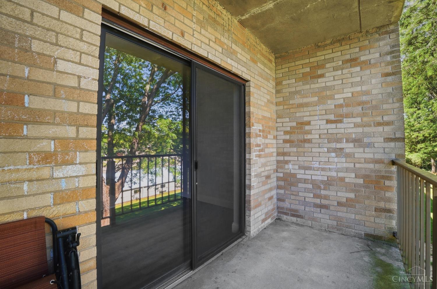 4274 Paul Road, Unit 27 Cincinnati, OH 45238 - Photo 30 of 39