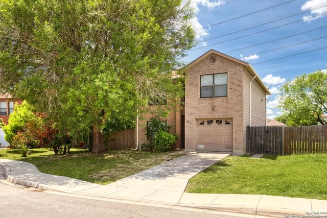 $1,845 | 7807 Clipper Pass, San Antonio, TX 78254