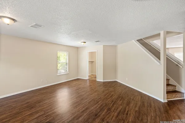 $1,700 | 7807 Clipper Pass, San Antonio, TX 78254