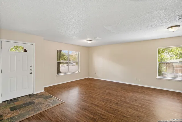 $1,845 | 7807 Clipper Pass, San Antonio, TX 78254