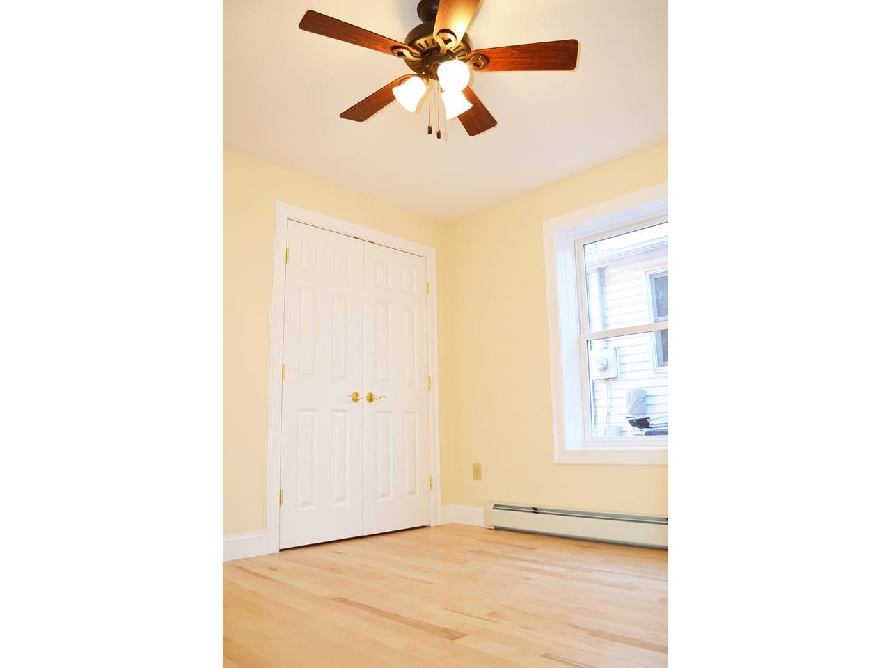 235 North Street Burlington, VT 05401 - Photo 13 of 31