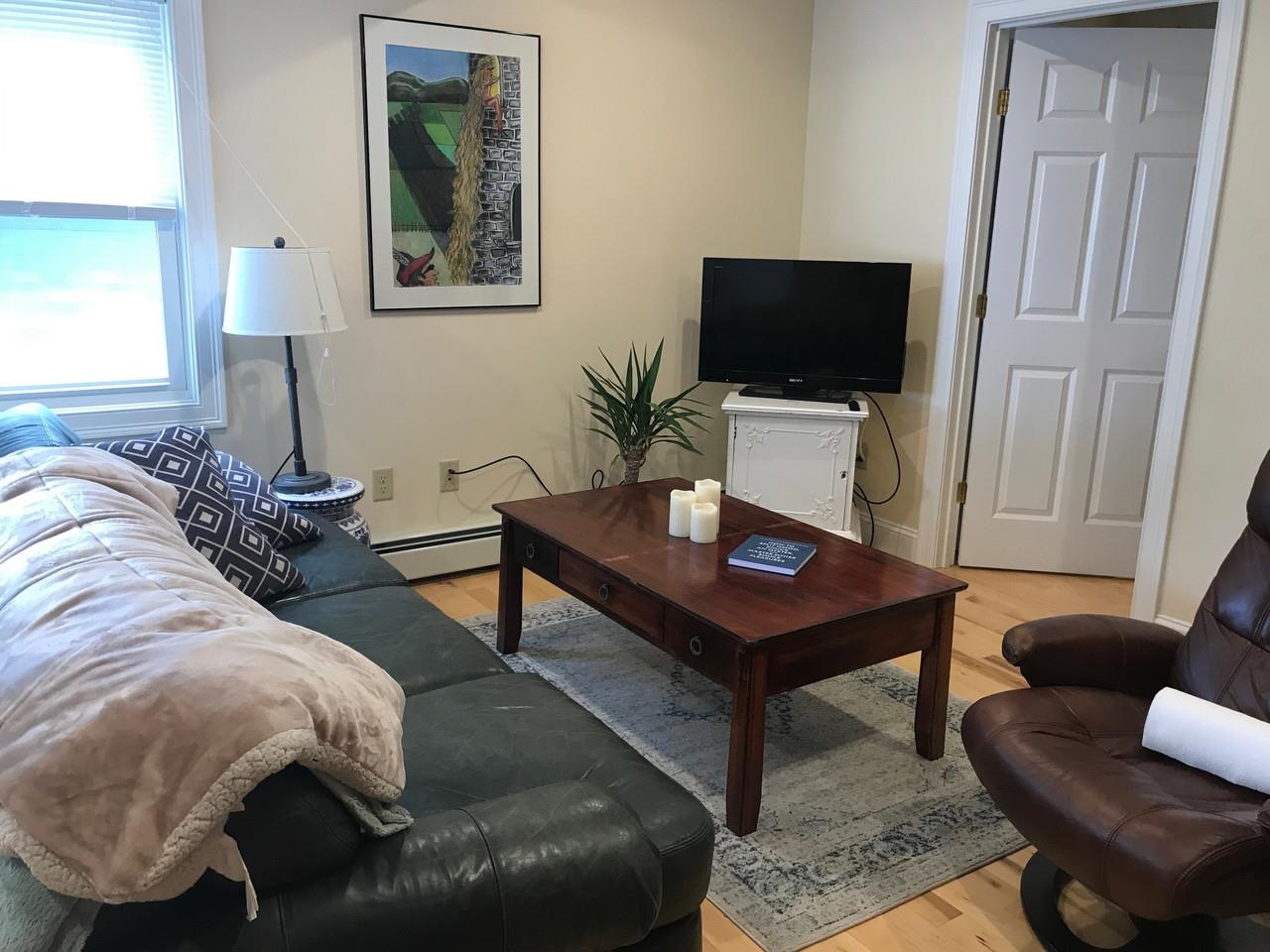 235 North Street Burlington, VT 05401 - Photo 9 of 31