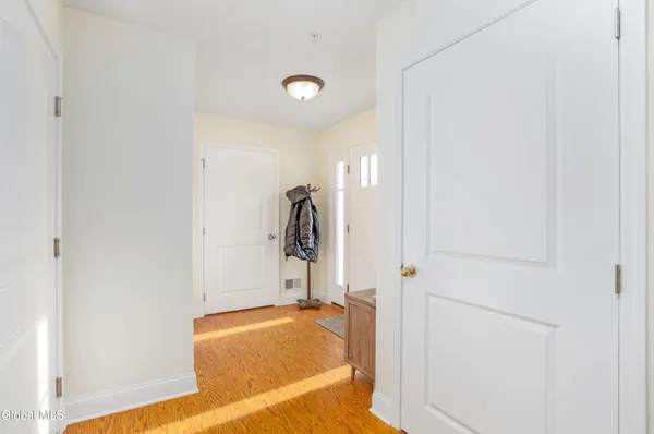 $380,000 | 25 Kasey Pass, Ballston Spa, NY 12020