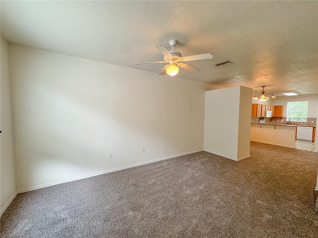 4415 Southwest 34th Street, Unit 508 Gainesville, FL 32608 - Photo 4 of 23
