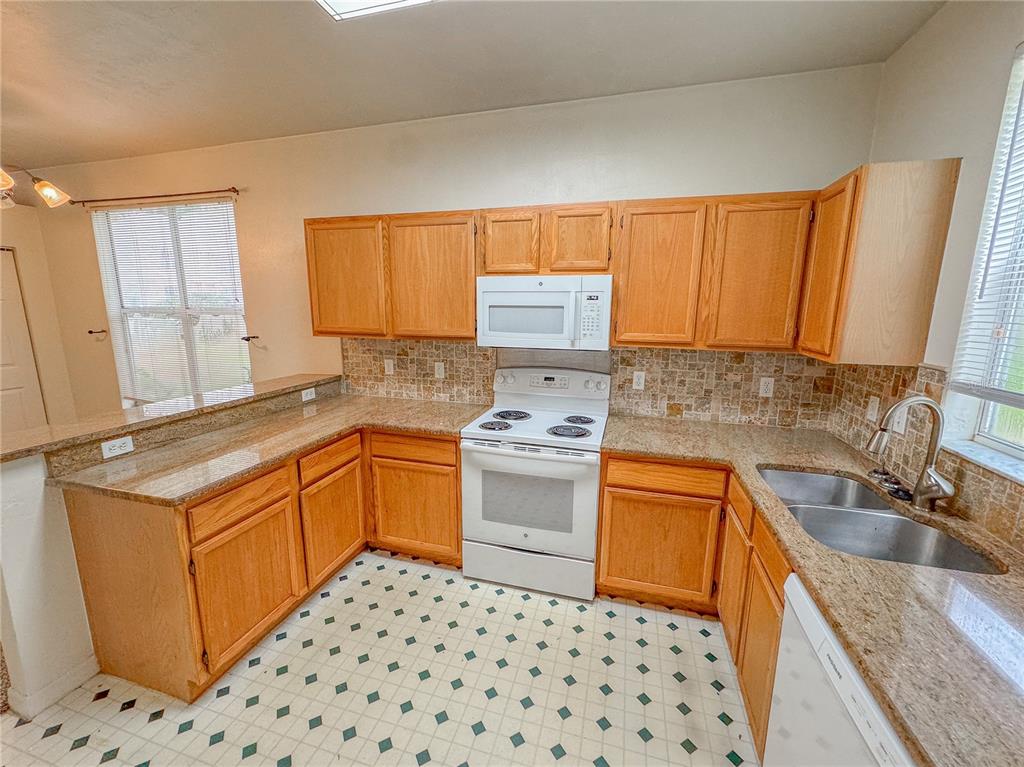 4415 Southwest 34th Street, Unit 508 Gainesville, FL 32608 - Photo 10 of 23