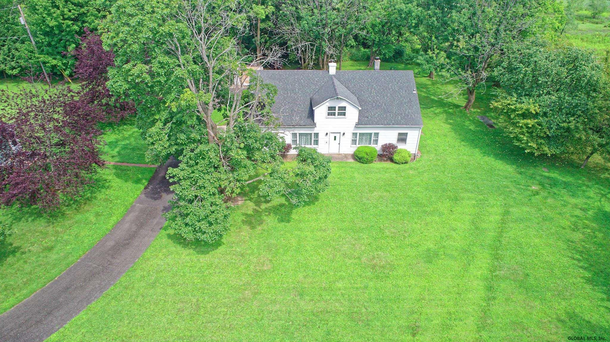 173 Boght Road Colonie, NY 12189 - Photo 23 of 35 Photo 23