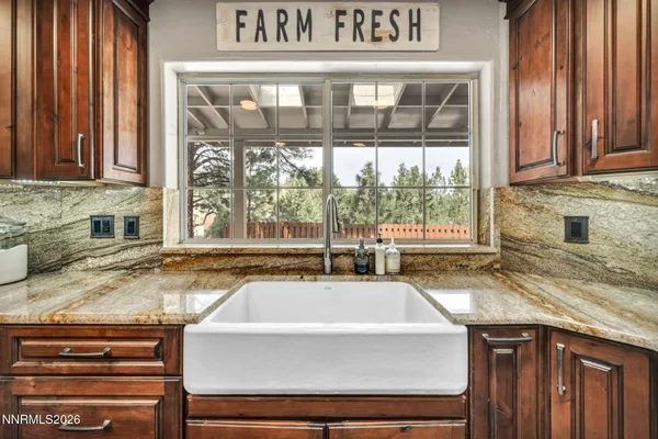 $1,200,000 | 3704 Lakeview Road, Carson City, NV 89703
