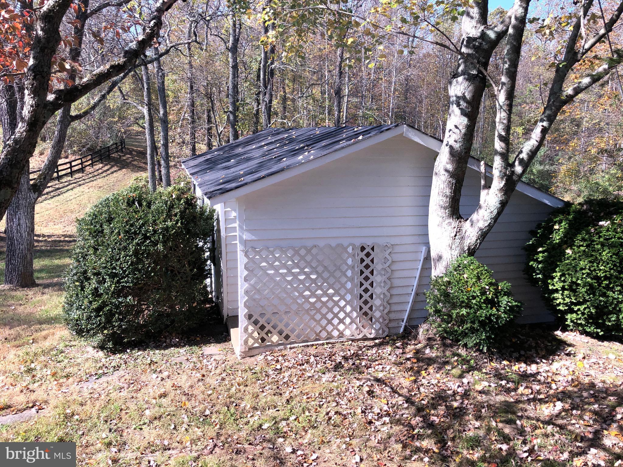 765 Rudasill Mill Road Sperryville, VA 22740 - Photo 11 of 12 Gallery Image 11