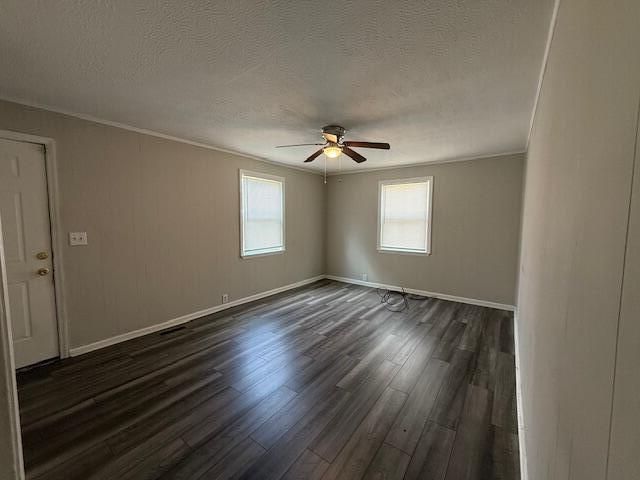 2816 King Street Augusta, GA 30906 - Photo 9 of 10 living room2