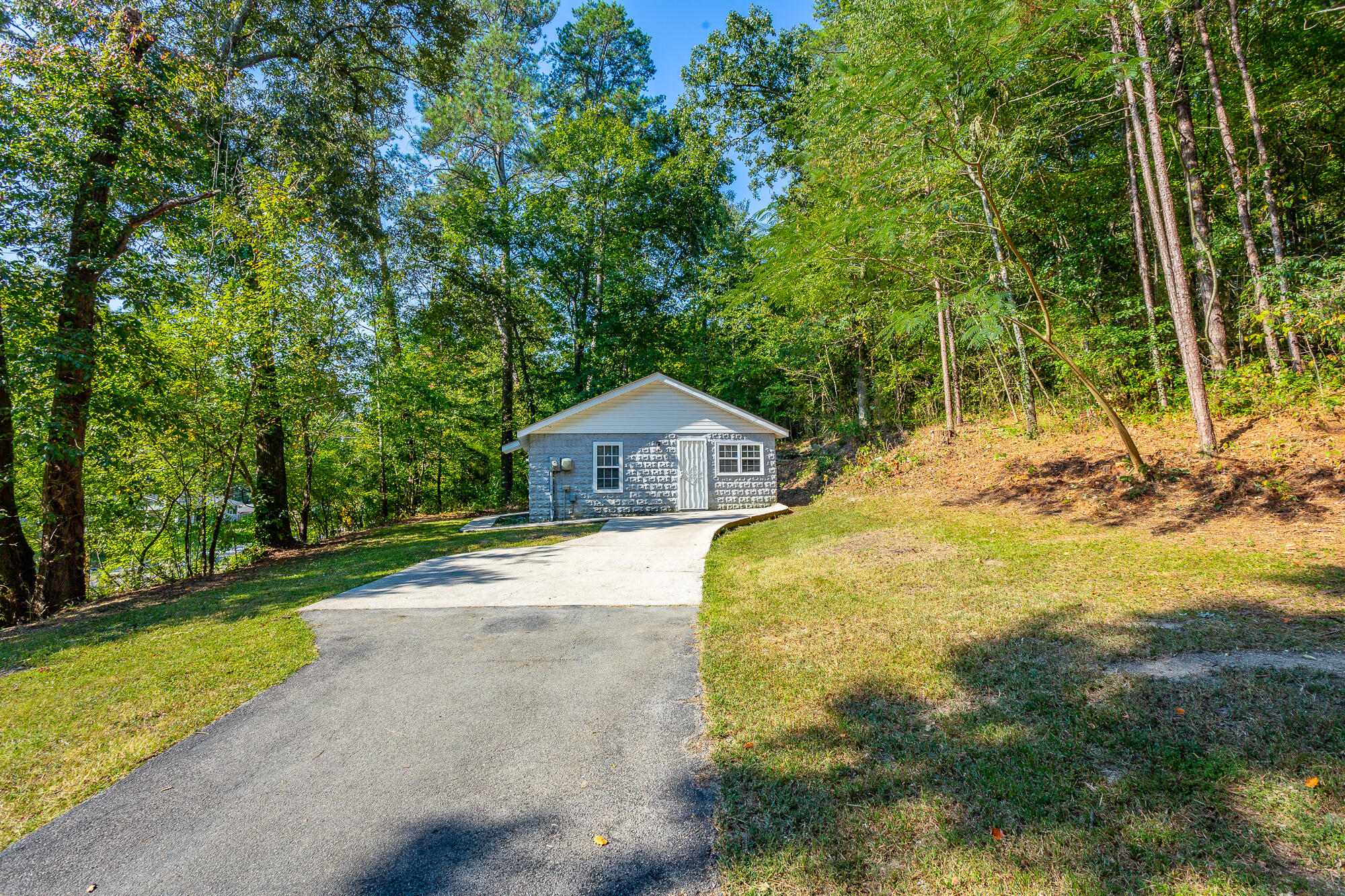 2711 Banks Road Chattanooga, TN 37421 - Photo 4 of 16 211 Banks Rd. HD-10
