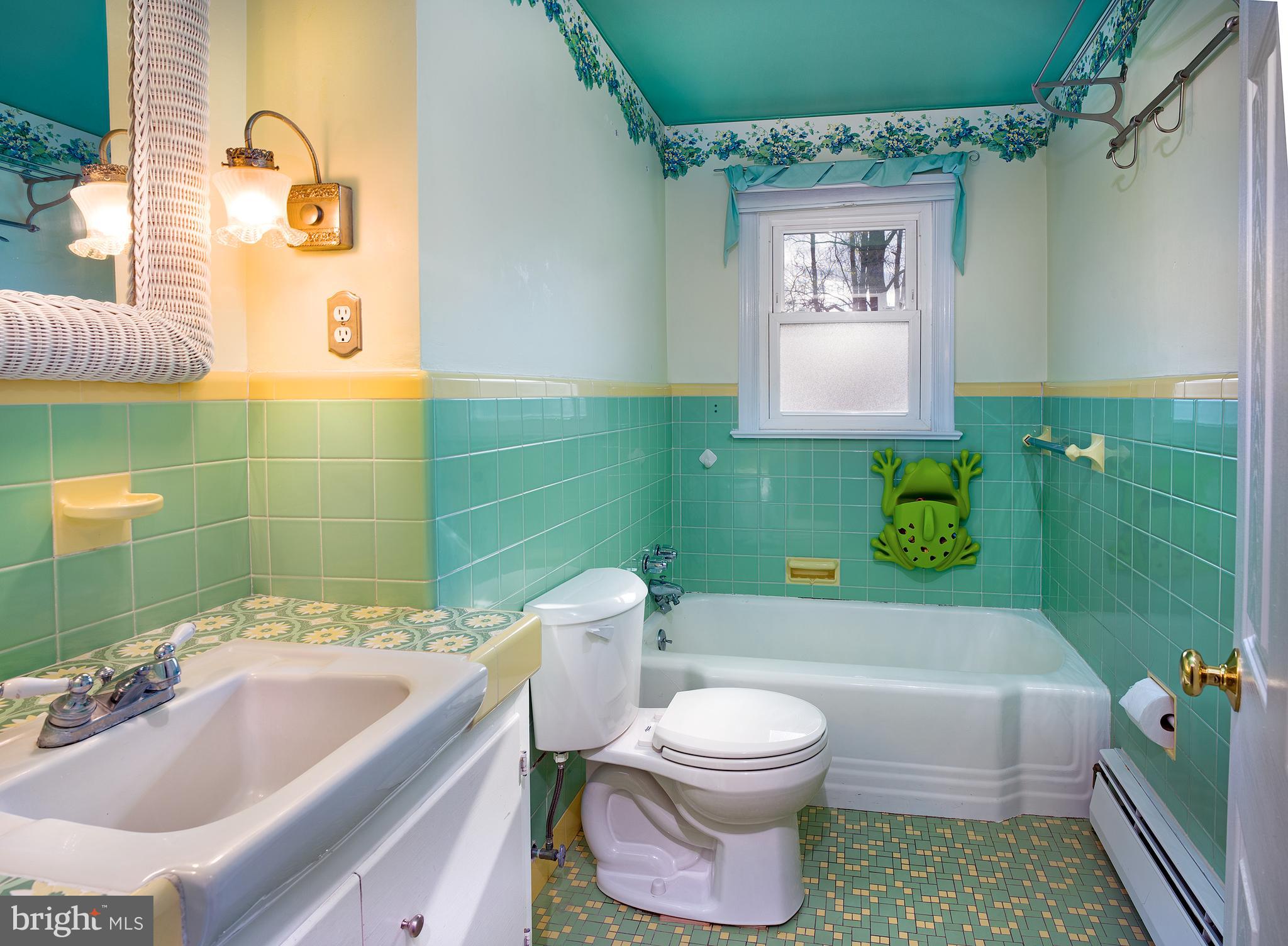 511 Babylon Road Horsham, PA 19044 - Photo 27 of 34 Gallery Image 27
