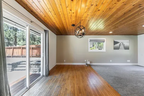 $937,500 | 10227 Laburnham Circle, Truckee, CA 96161